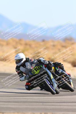 media/Jan-10-2025-CVMA Friday Practice (Fri) [[489e0da257]]/Group 4 and Trackday/Session 4 (Turn 16)/